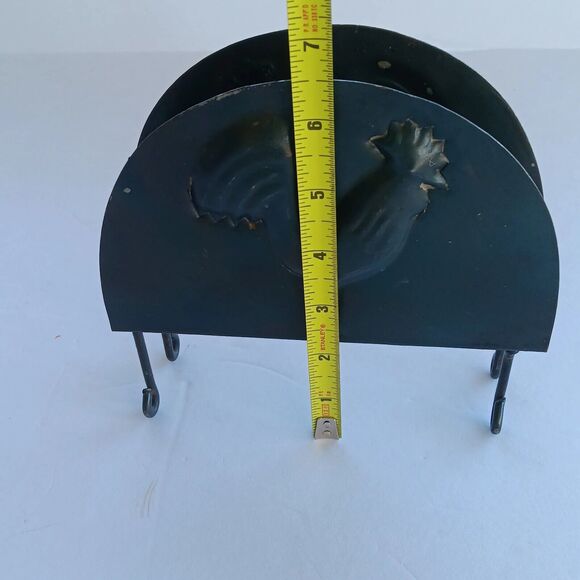 Farmhouse Imprinted Rooster Primitive Metal Napkin Holder w/Toile Napkins - Picture 7 of 16